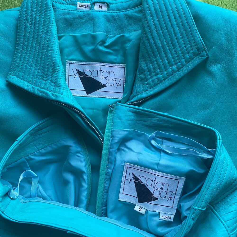 Vintage 80s Yucatan Bay Teal 2 Piece Leather Mini Skirt Jacket Matching Suit Set - Picture 10 of 11